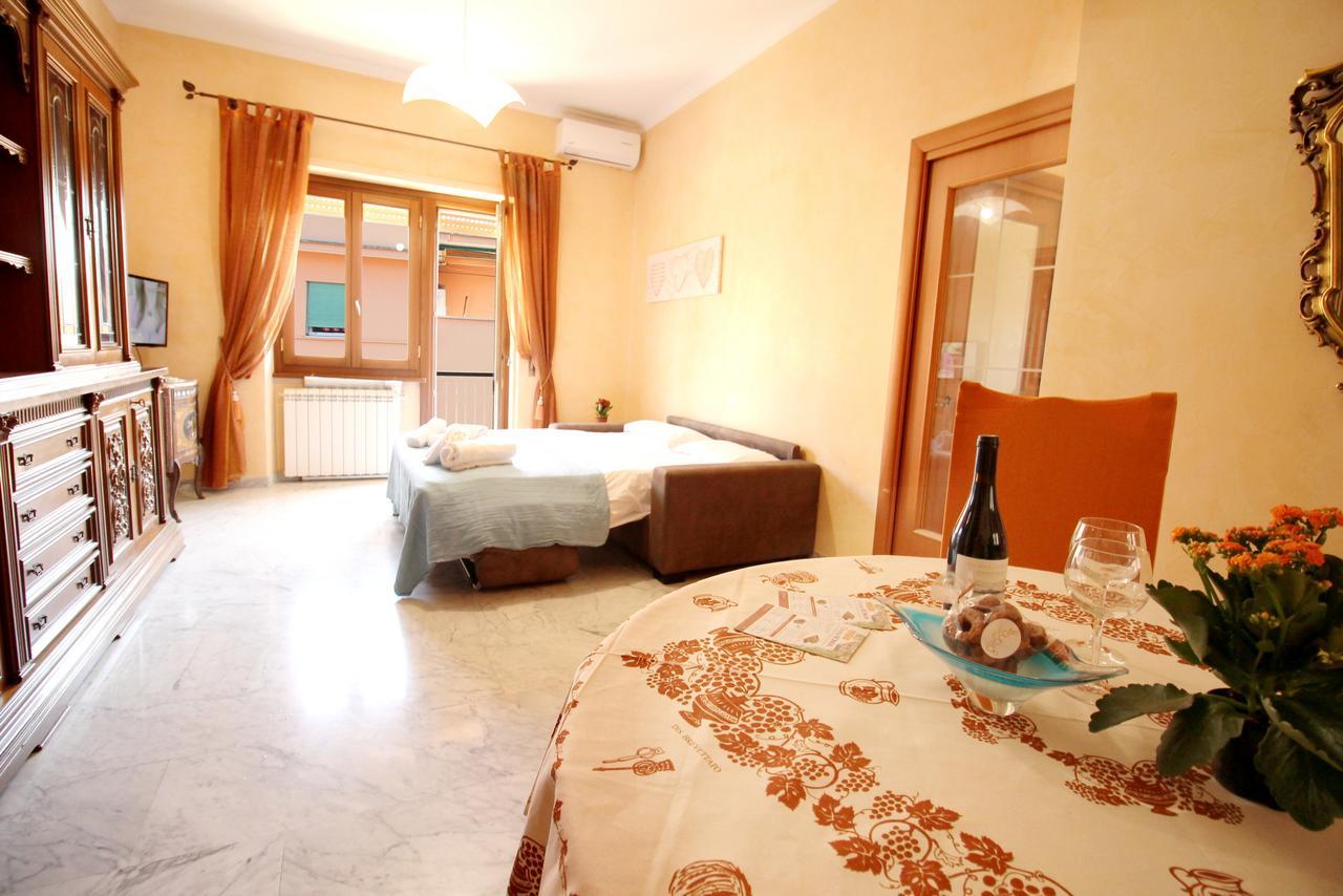 Monteverde Bright Apartment With Garage Рим Екстериор снимка